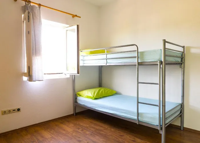 بيت شباب Kapa *